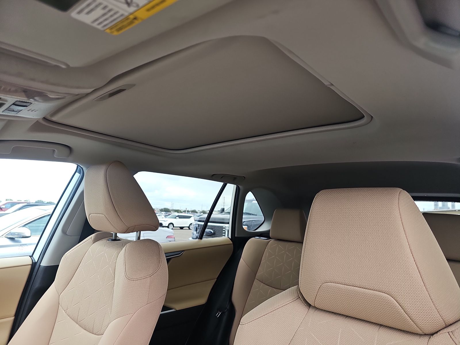 2022 Toyota RAV4 XLE FWD