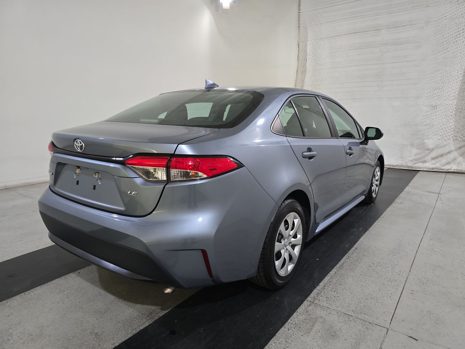 2021 Toyota Corolla LE FWD