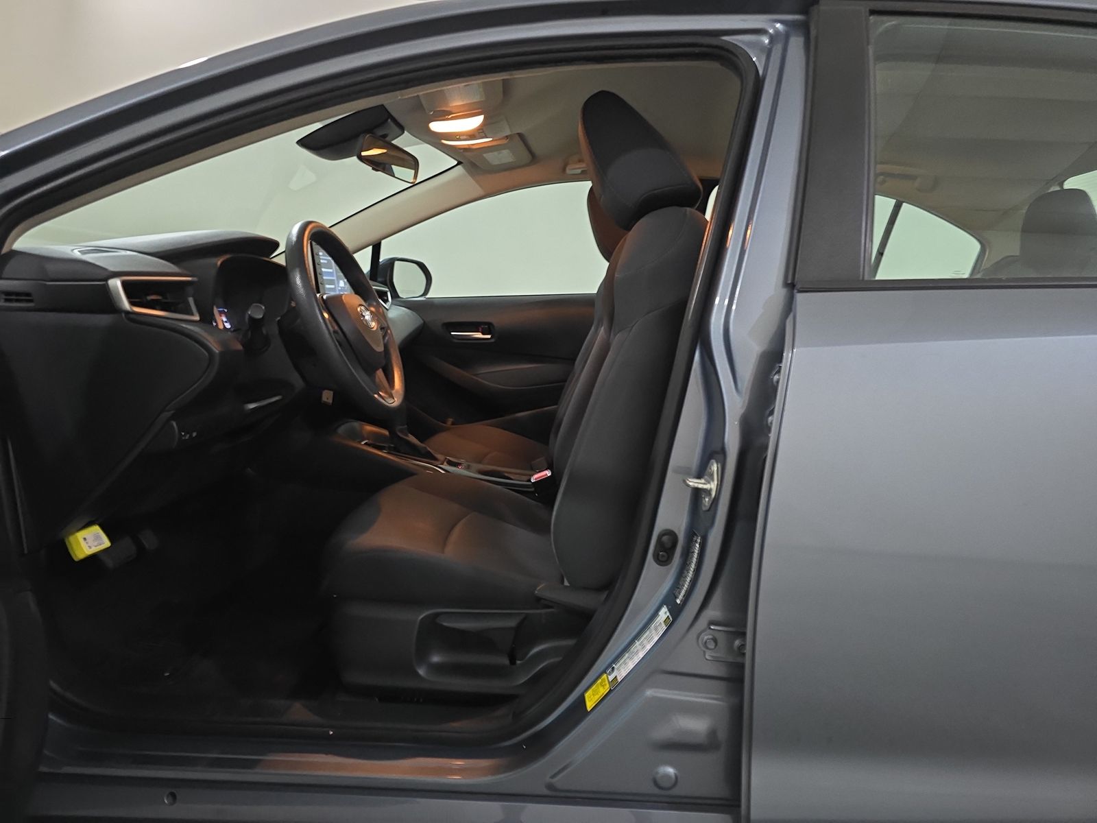 2021 Toyota Corolla LE FWD