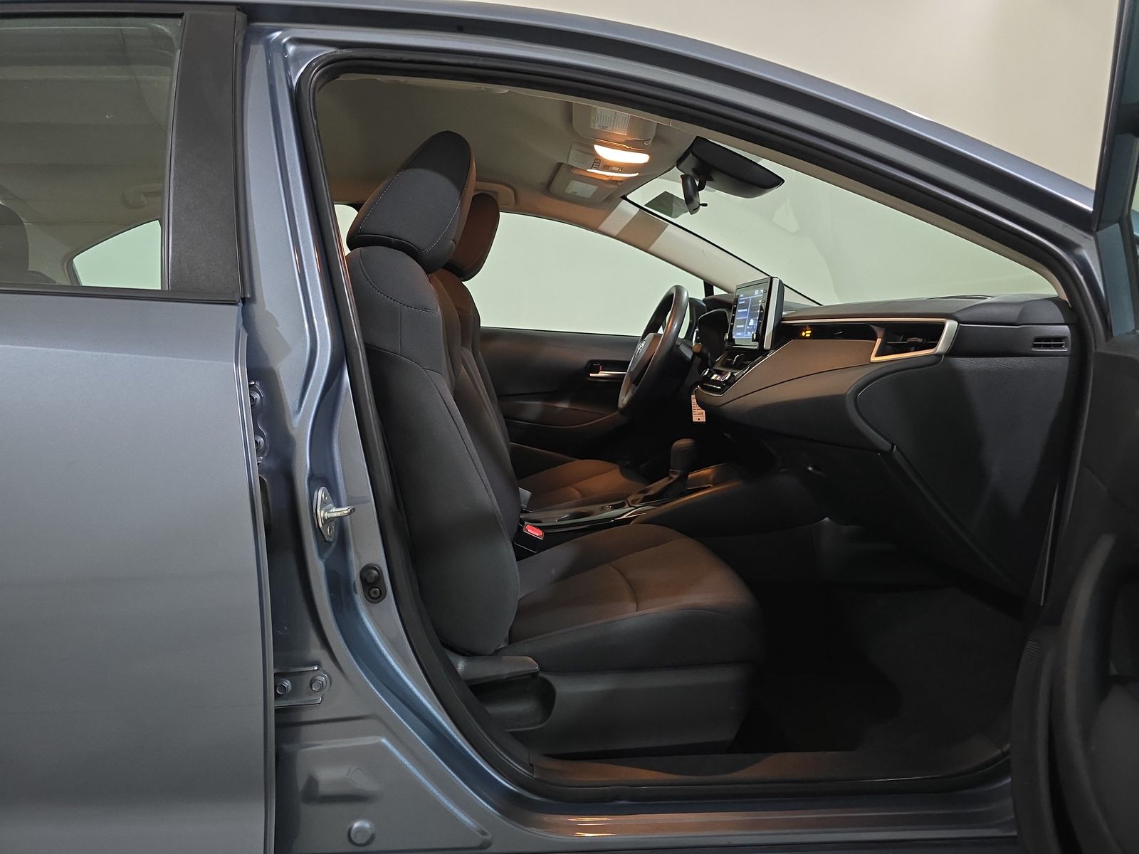 2021 Toyota Corolla LE FWD