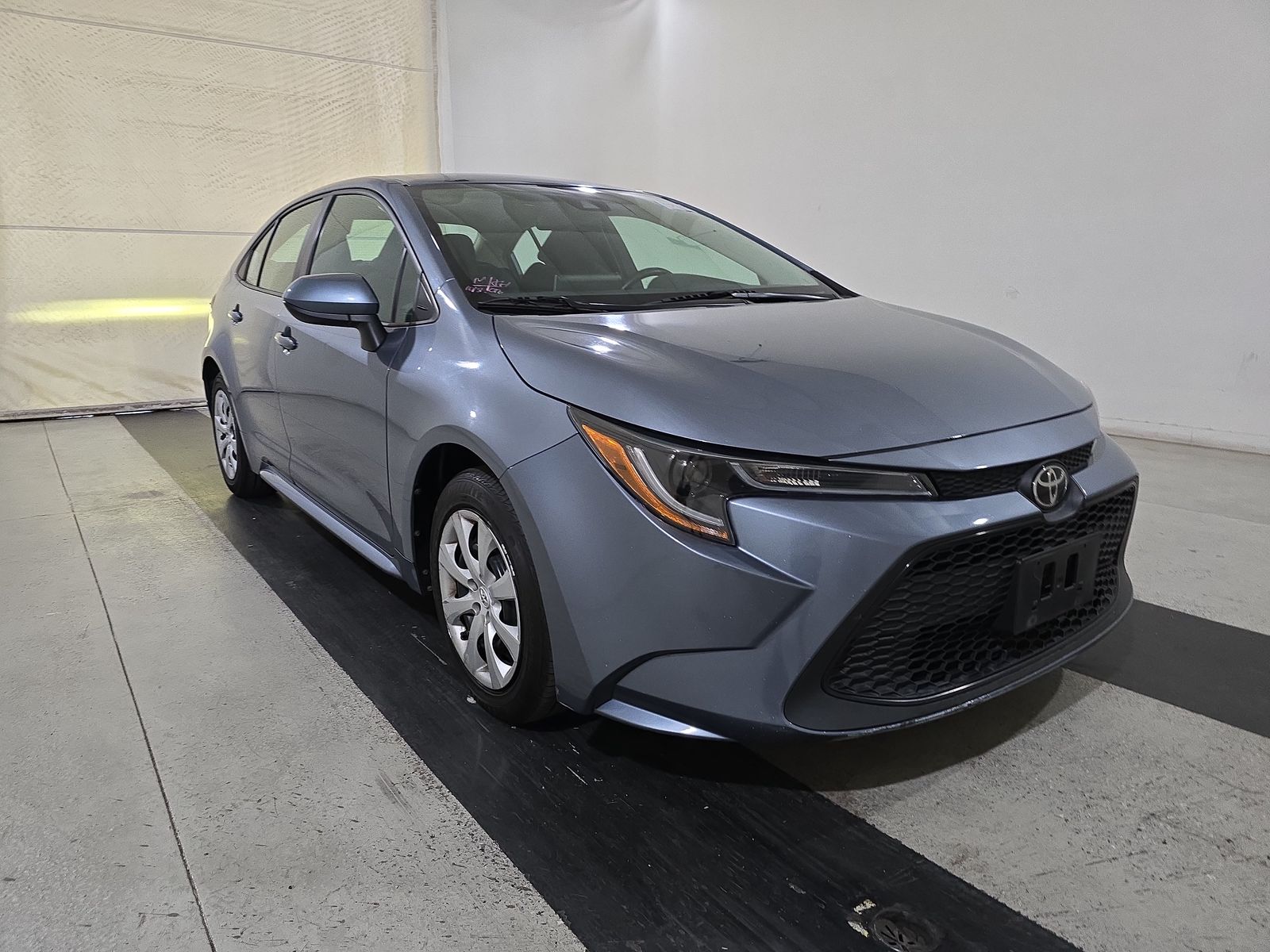 2021 Toyota Corolla LE FWD
