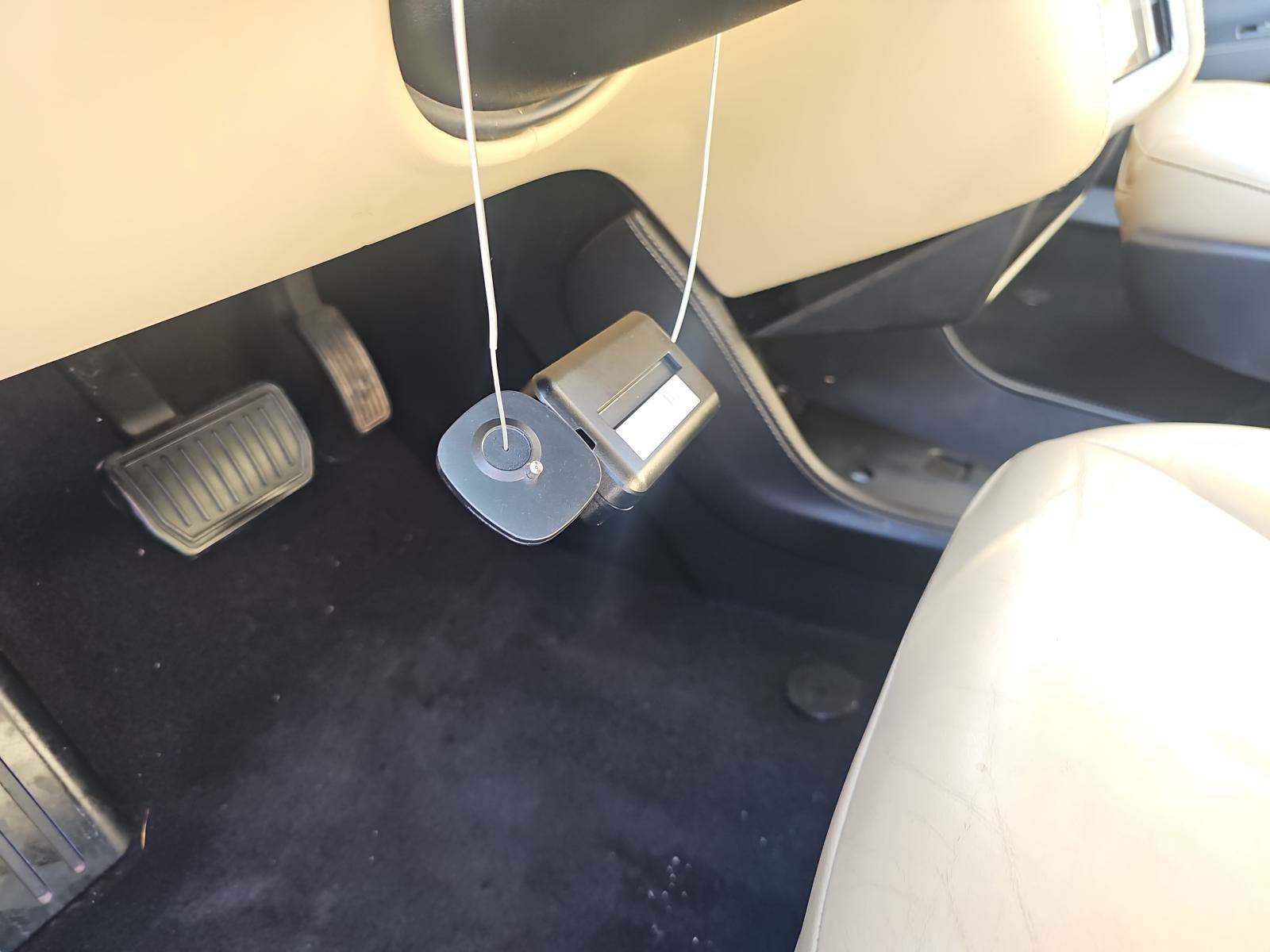 2014 Tesla Model S 60 FWD