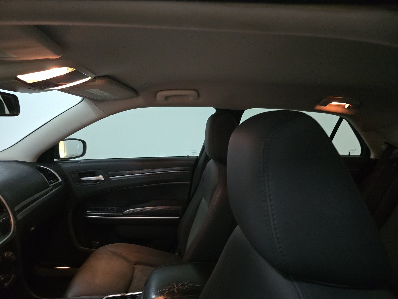 2019 Chrysler 300 Touring RWD