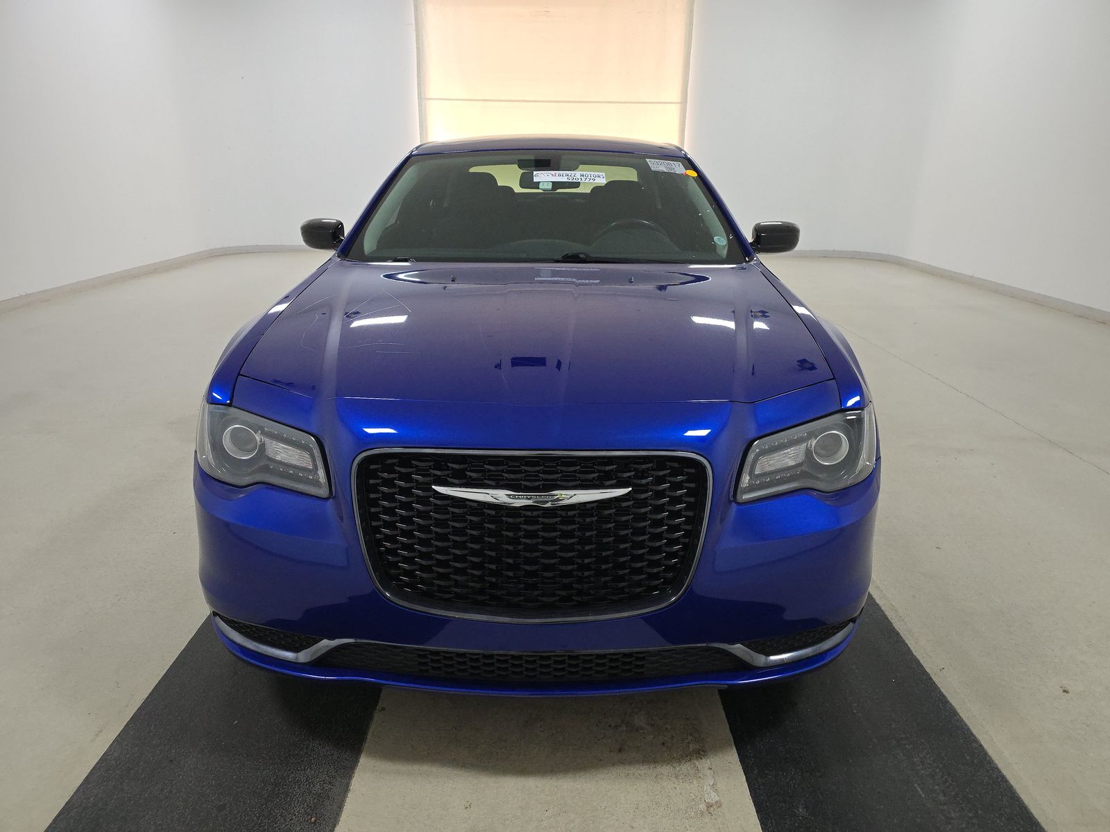 2019 Chrysler 300 Touring RWD