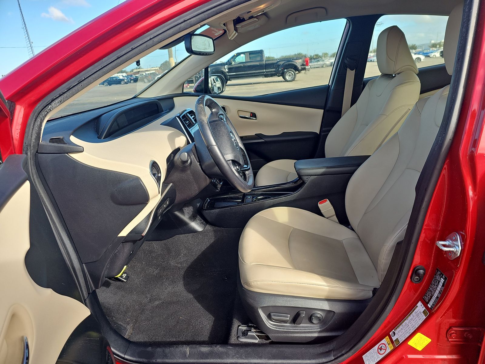2022 Toyota Prius XLE FWD