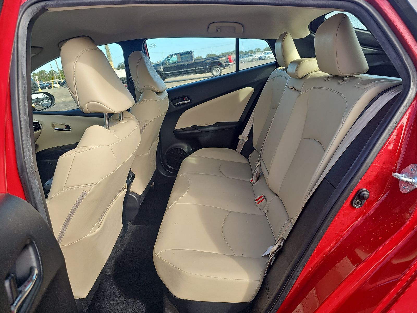 2022 Toyota Prius XLE FWD