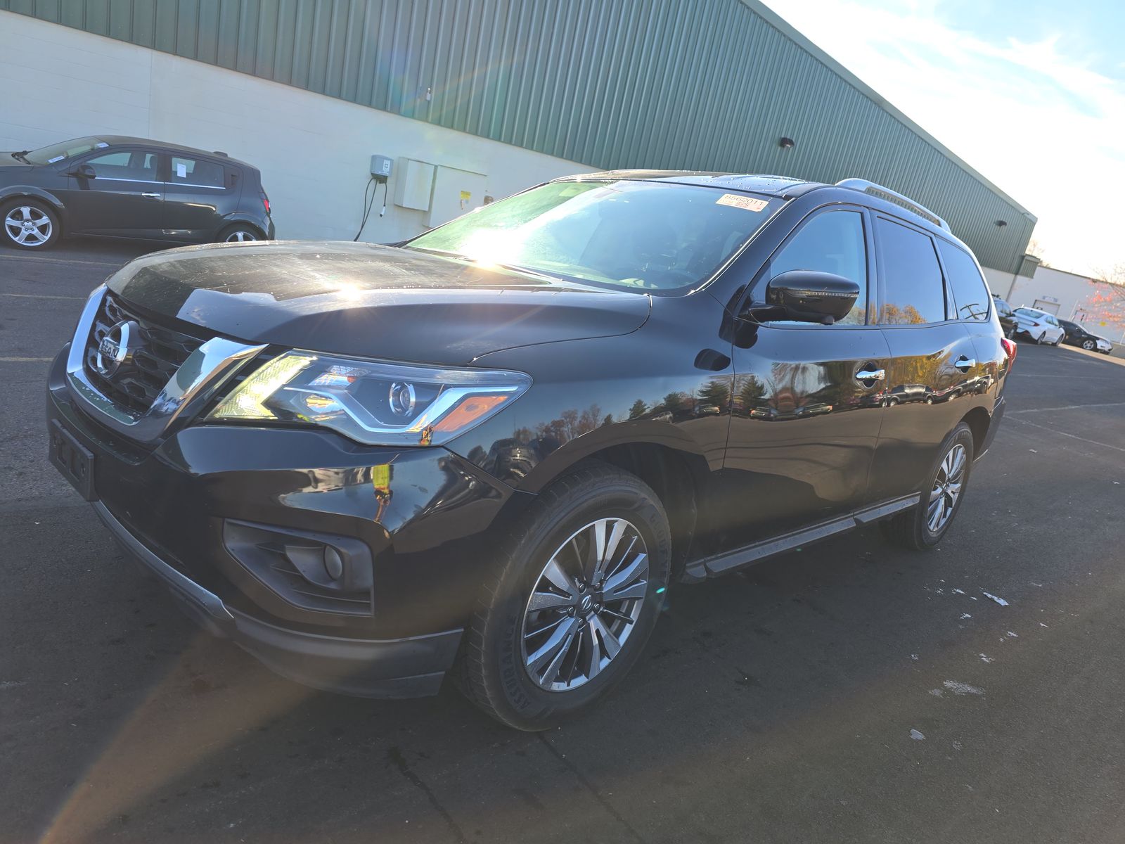 2019 Nissan Pathfinder SL