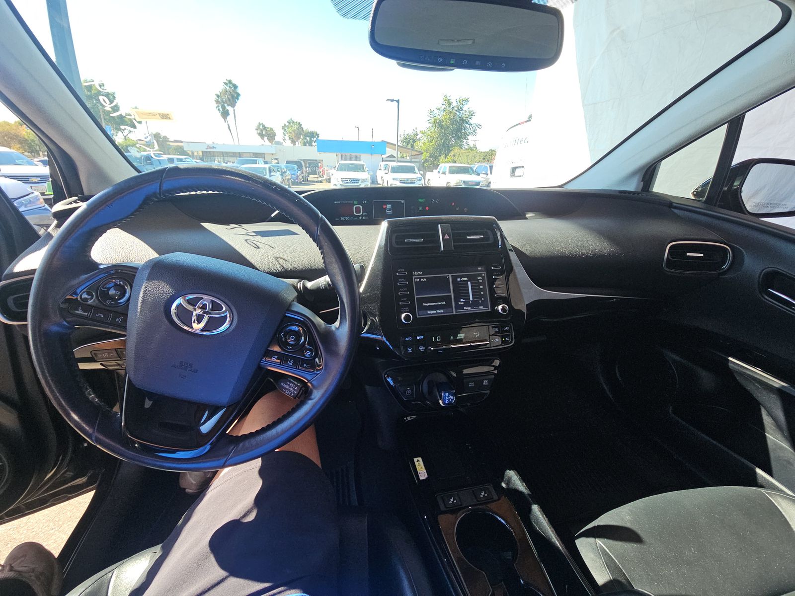 2020 Toyota Prius XLE FWD