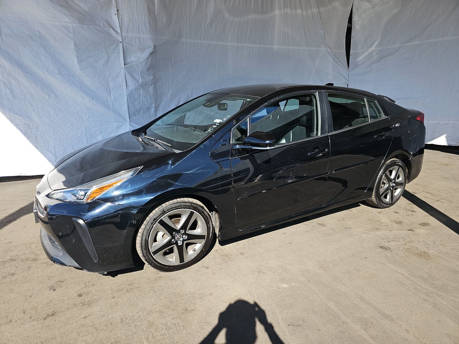 2020 Toyota Prius XLE FWD