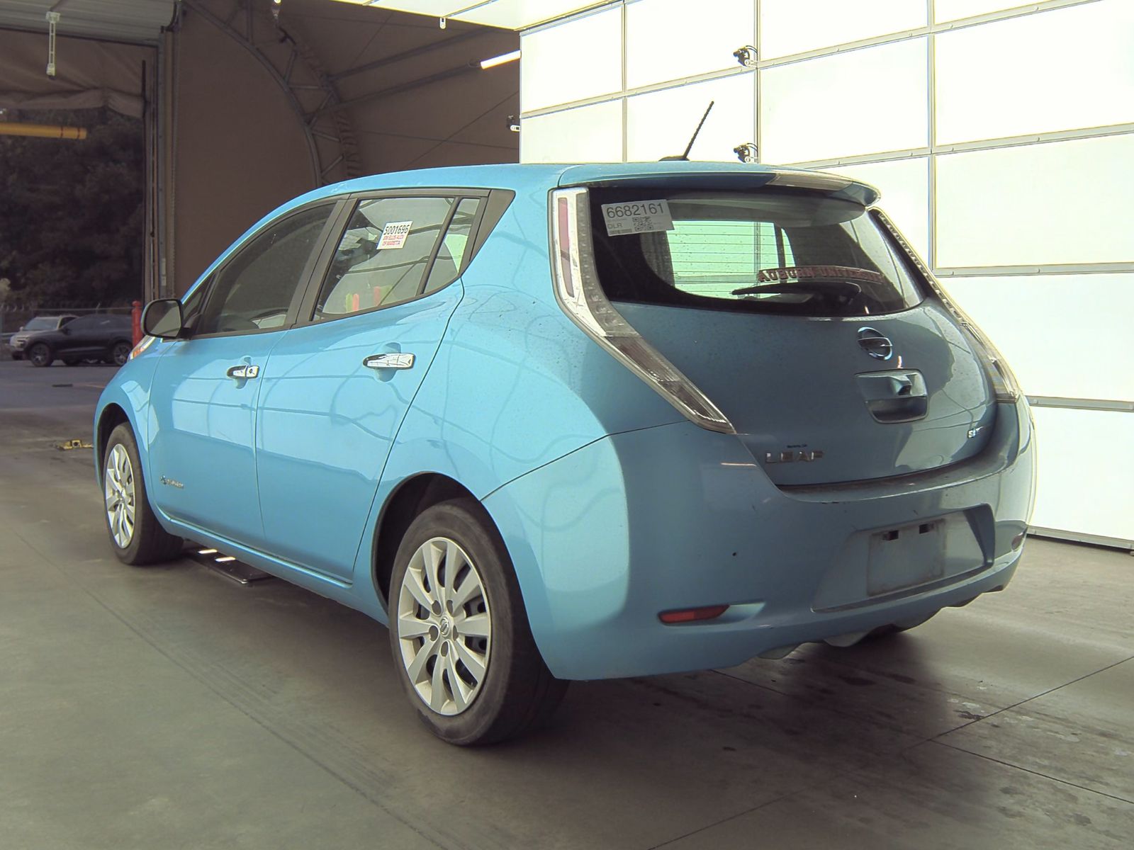 2015 Nissan LEAF S FWD