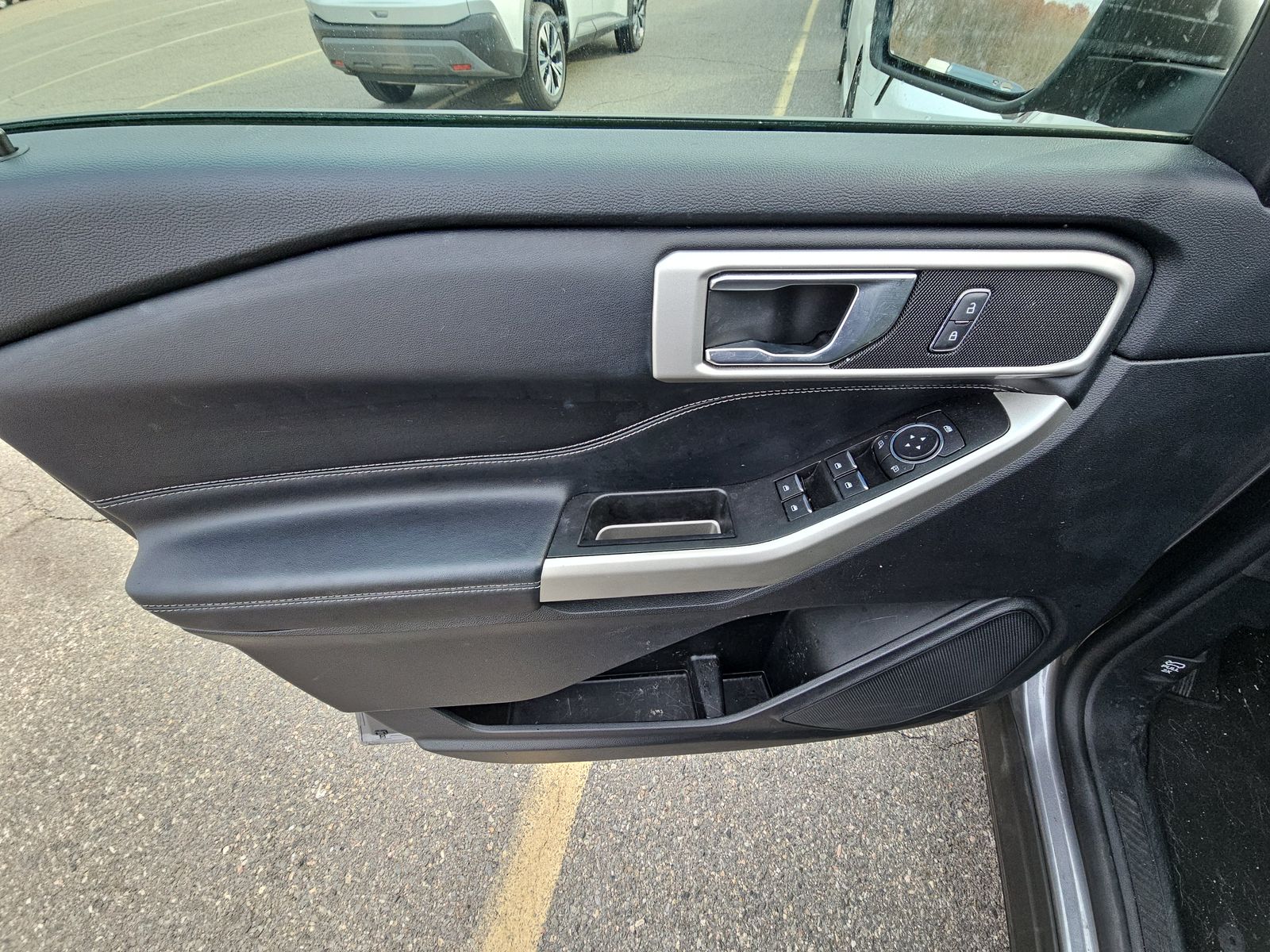 2022 Ford Explorer XLT AWD