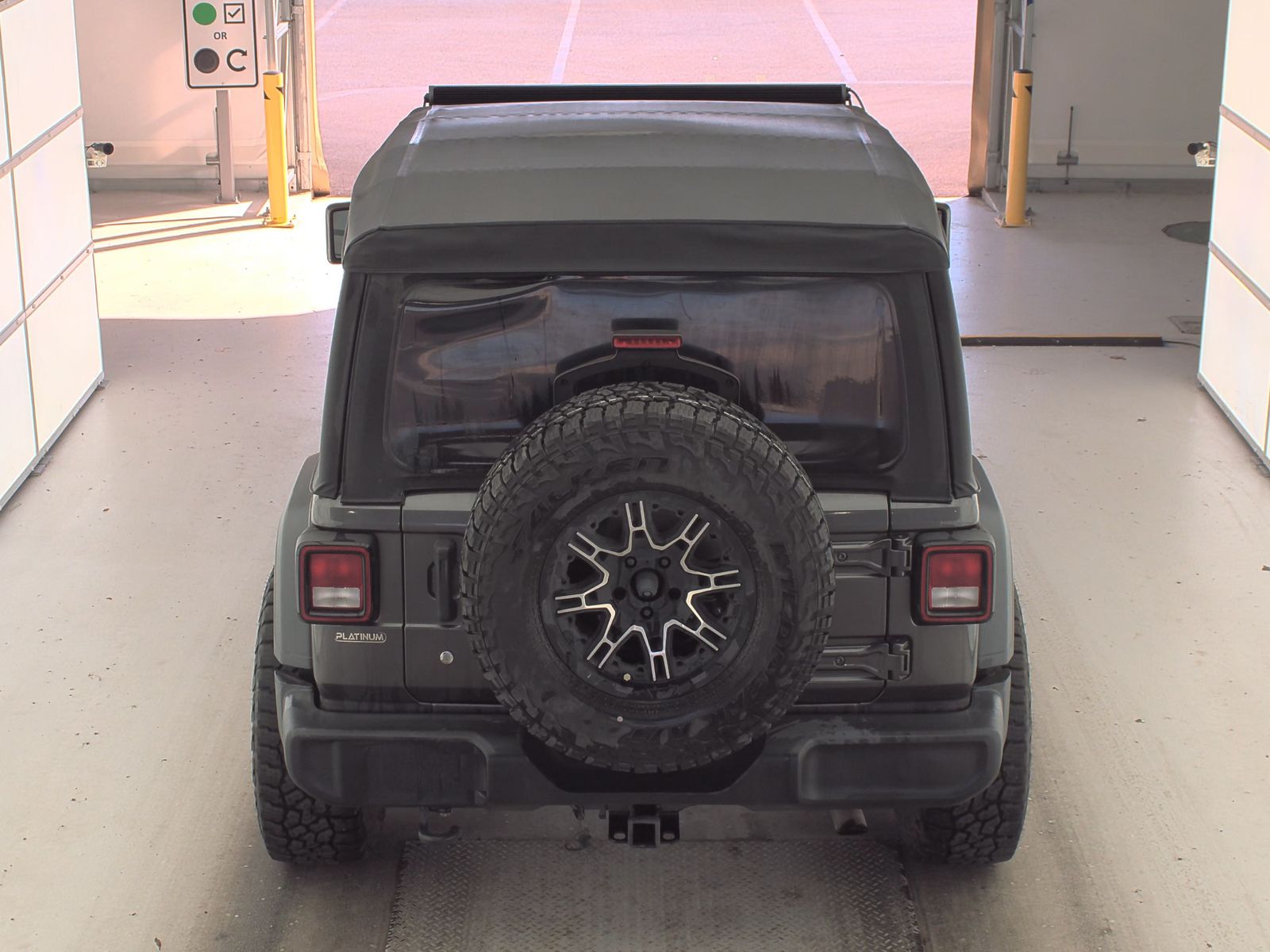 2019 Jeep Wrangler Sport S AWD