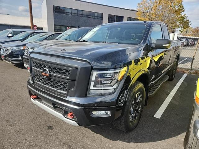 2020 Nissan TITAN PRO-4X Extended Cab Short Bed w/Rear Doors