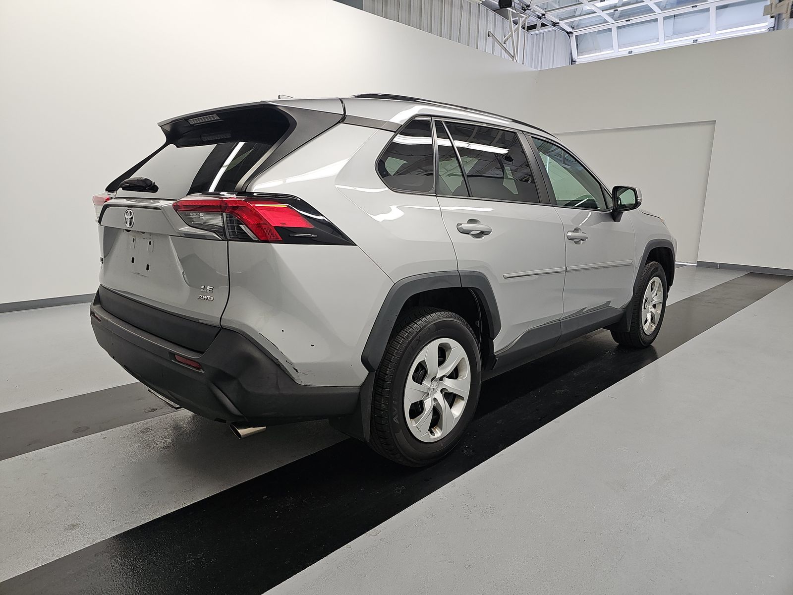 2019 Toyota RAV4 LE AWD