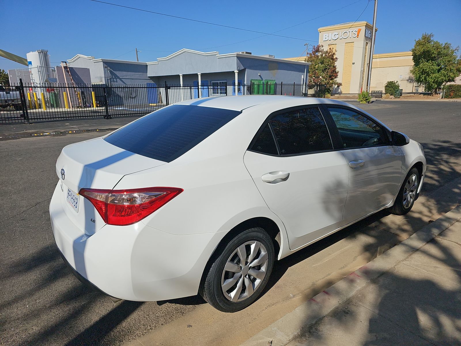 2017 Toyota Corolla LE FWD
