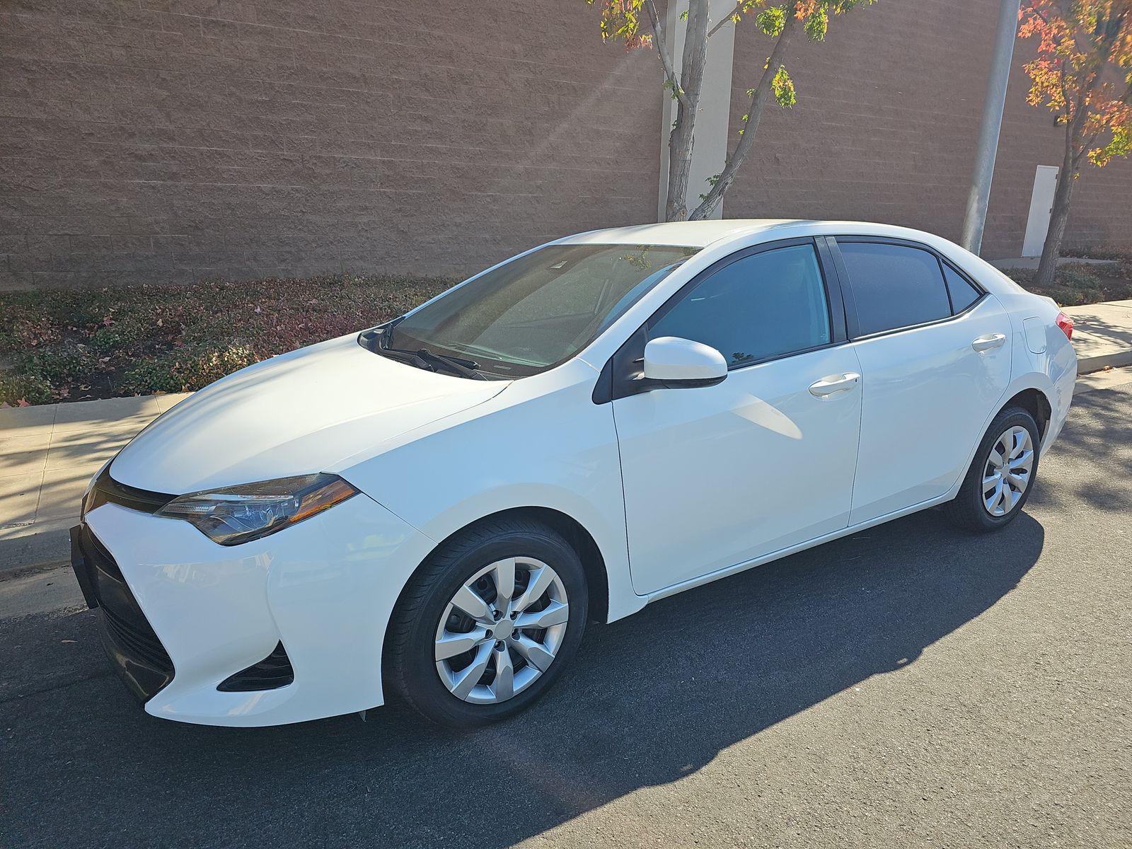 2017 Toyota Corolla LE FWD