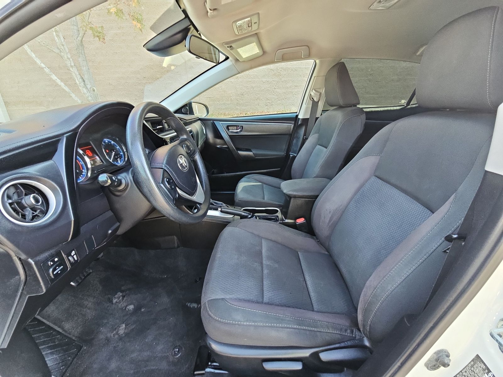 2017 Toyota Corolla LE FWD