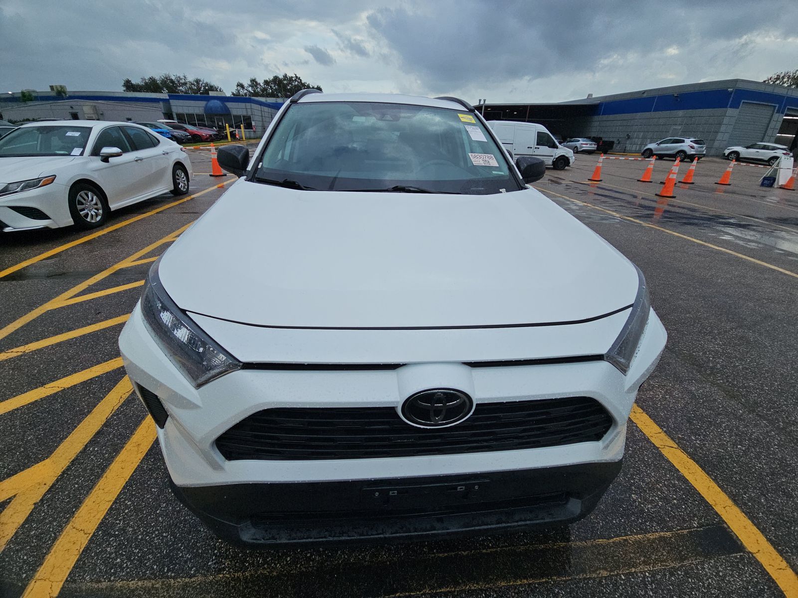 2021 Toyota RAV4 LE FWD