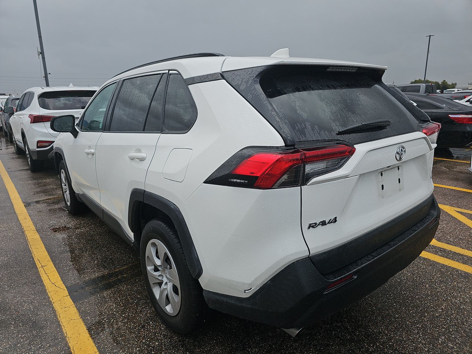 2021 Toyota RAV4 LE FWD