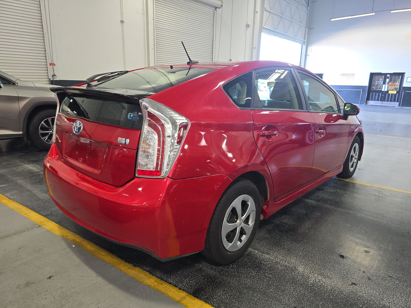 2014 Toyota Prius Three FWD