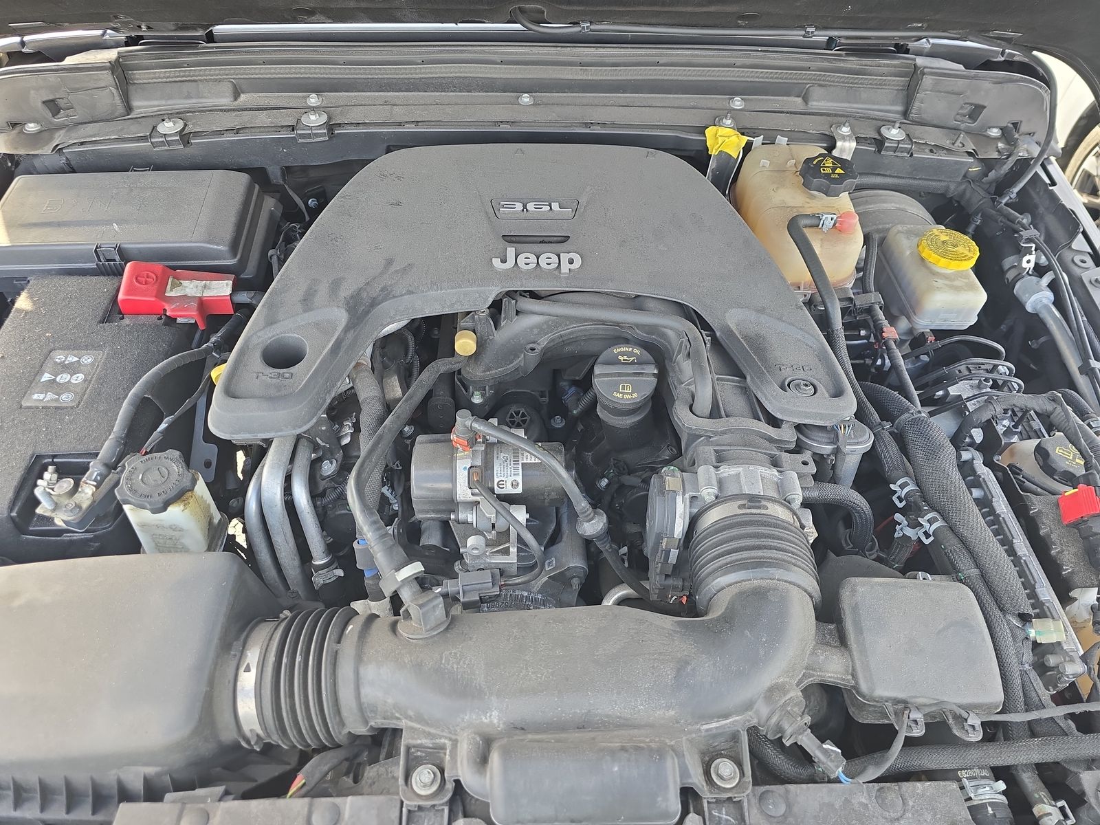 2020 Jeep Wrangler Unlimited Sahara AWD