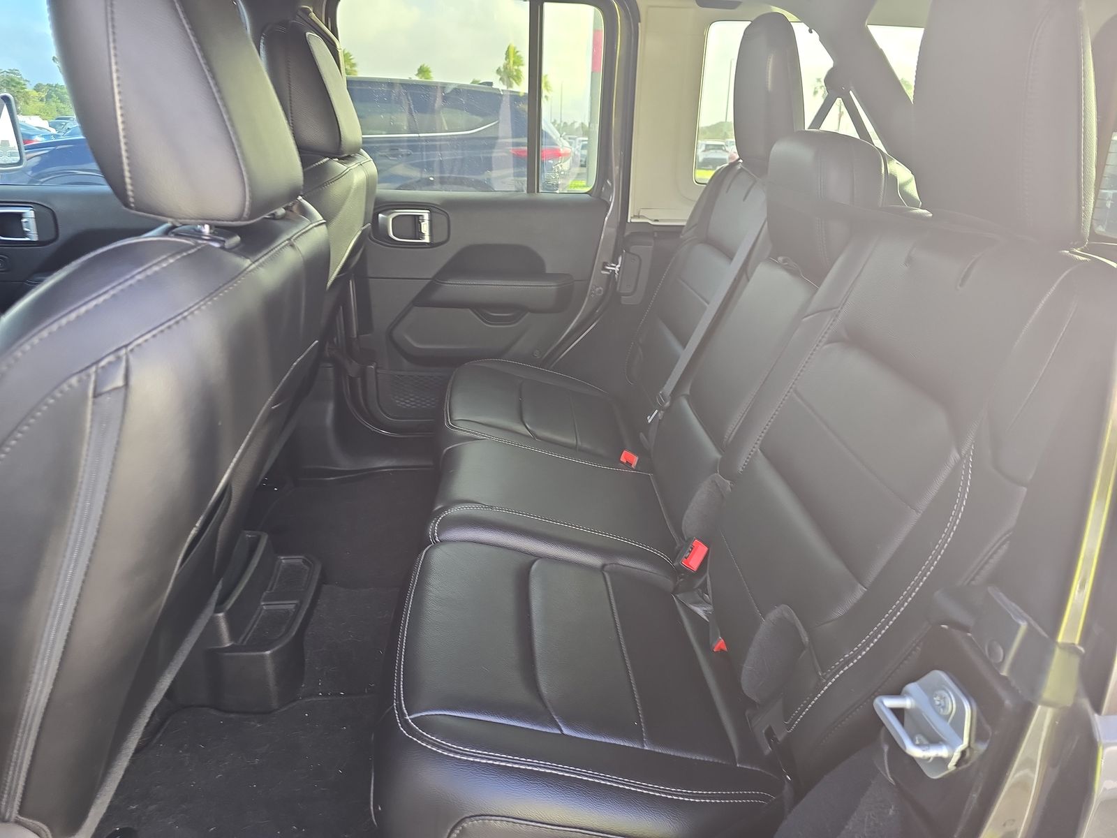 2020 Jeep Wrangler Unlimited Sahara AWD