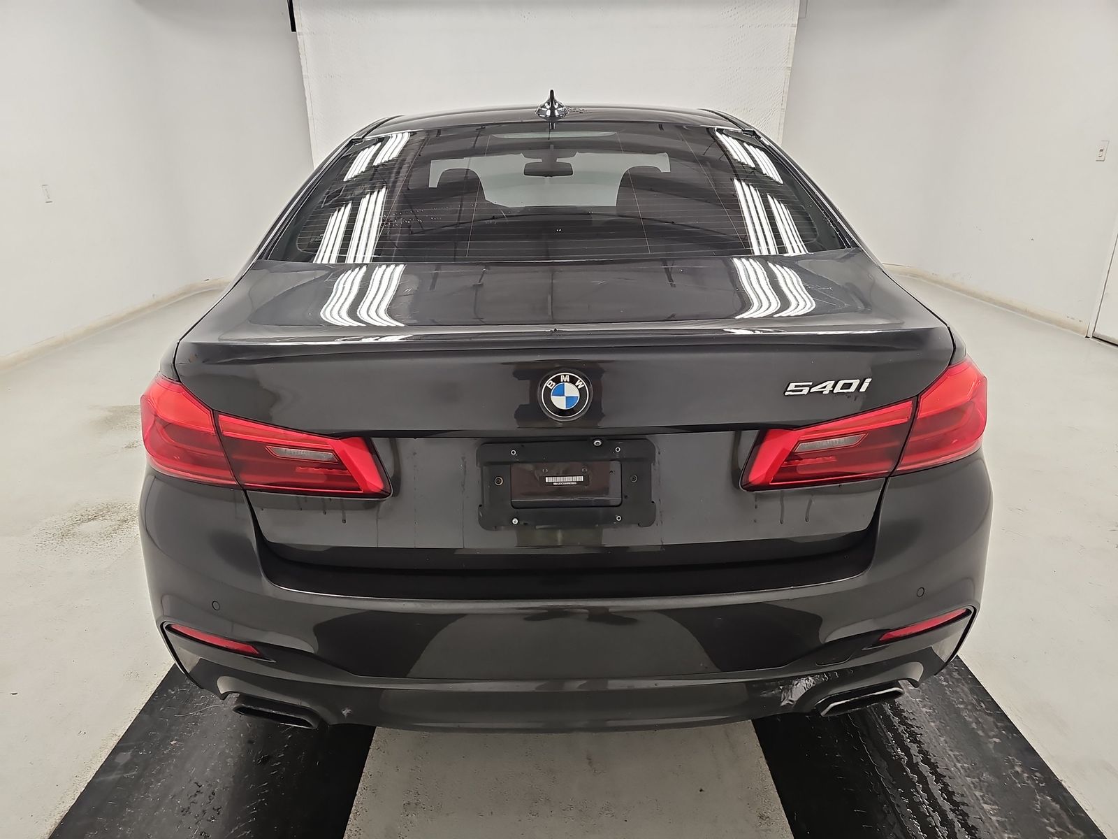 2019 BMW 5 Series 540i RWD