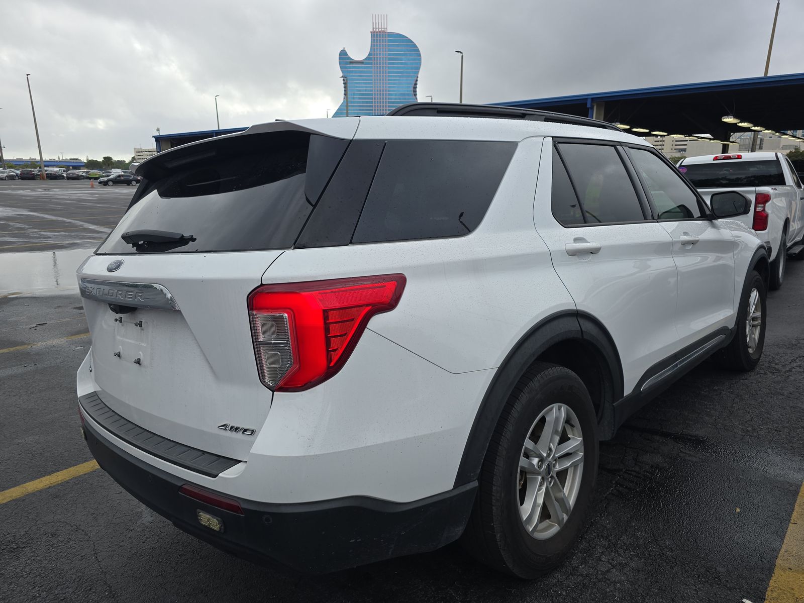 2021 Ford Explorer XLT AWD