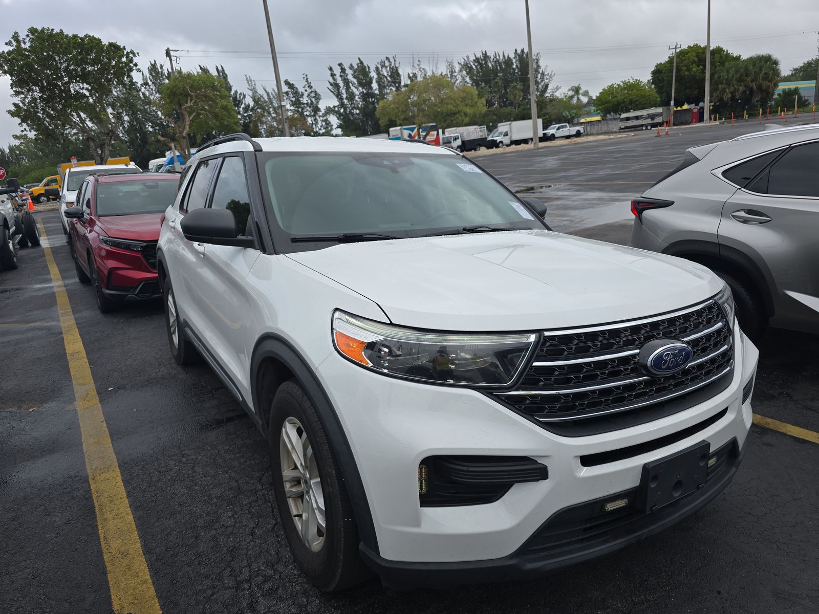 2021 Ford Explorer XLT AWD