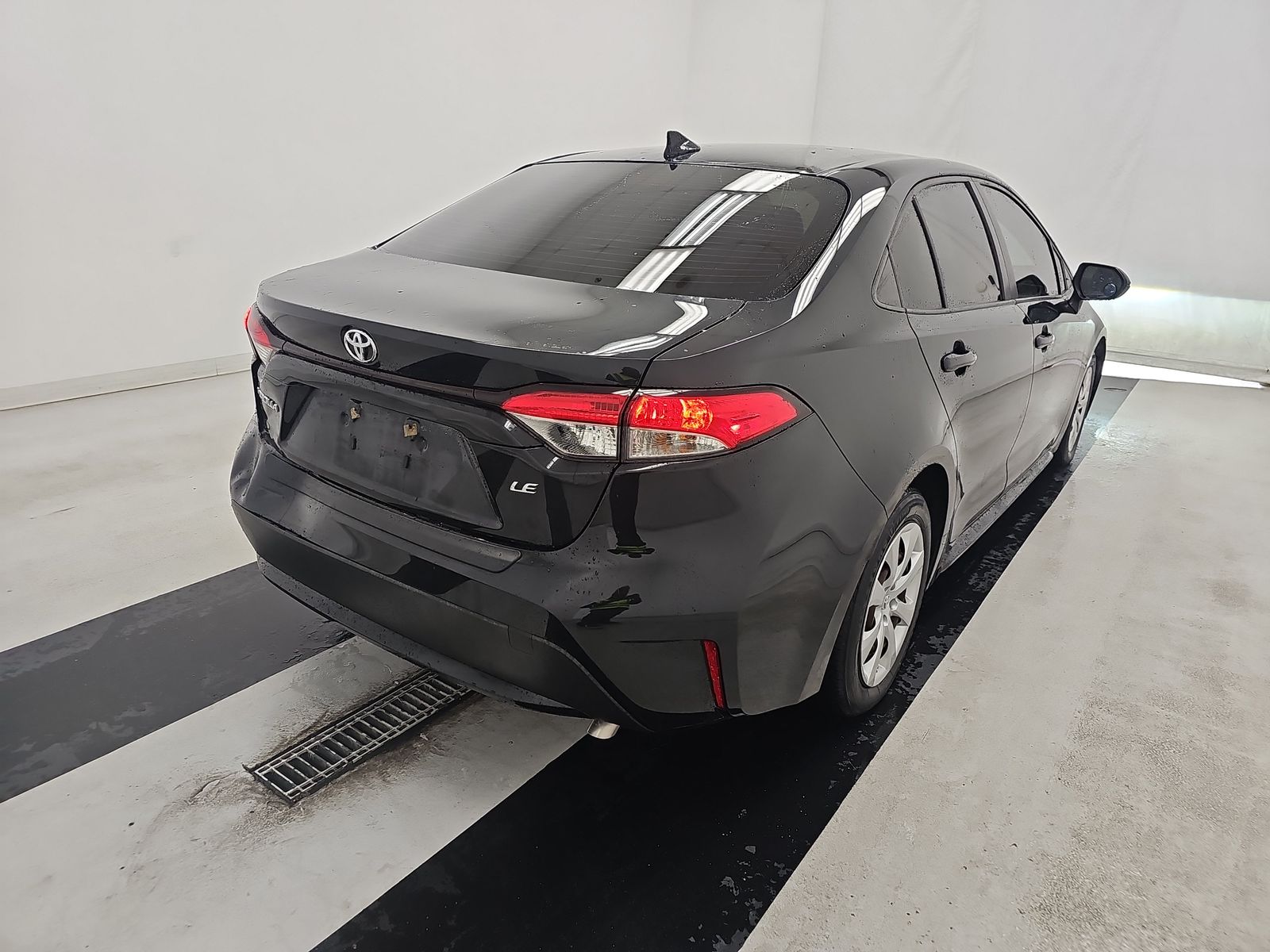 2020 Toyota Corolla LE FWD