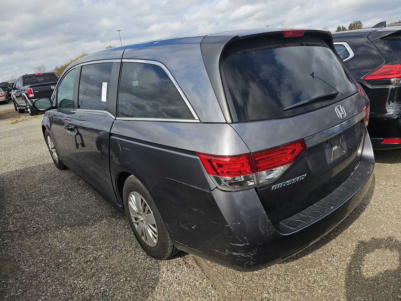 2014 Honda Odyssey LX FWD