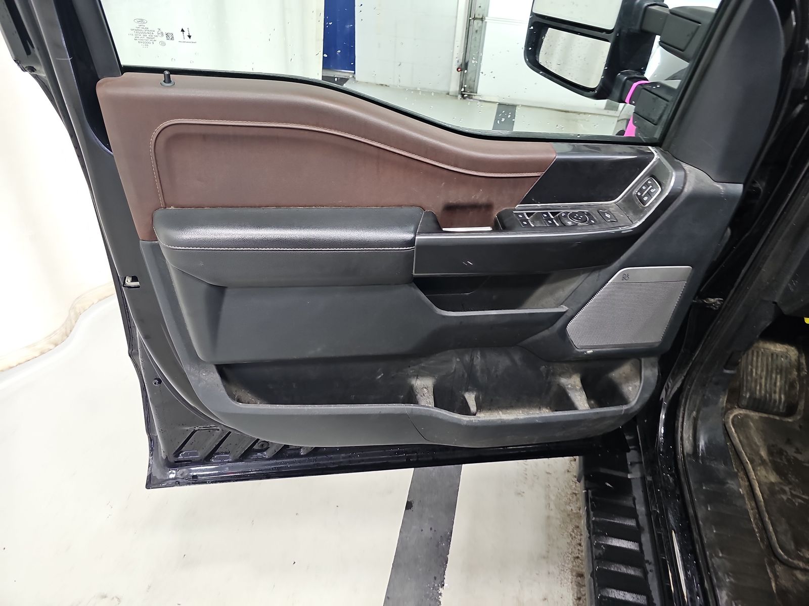 2022 Ford F-150 LARIAT AWD