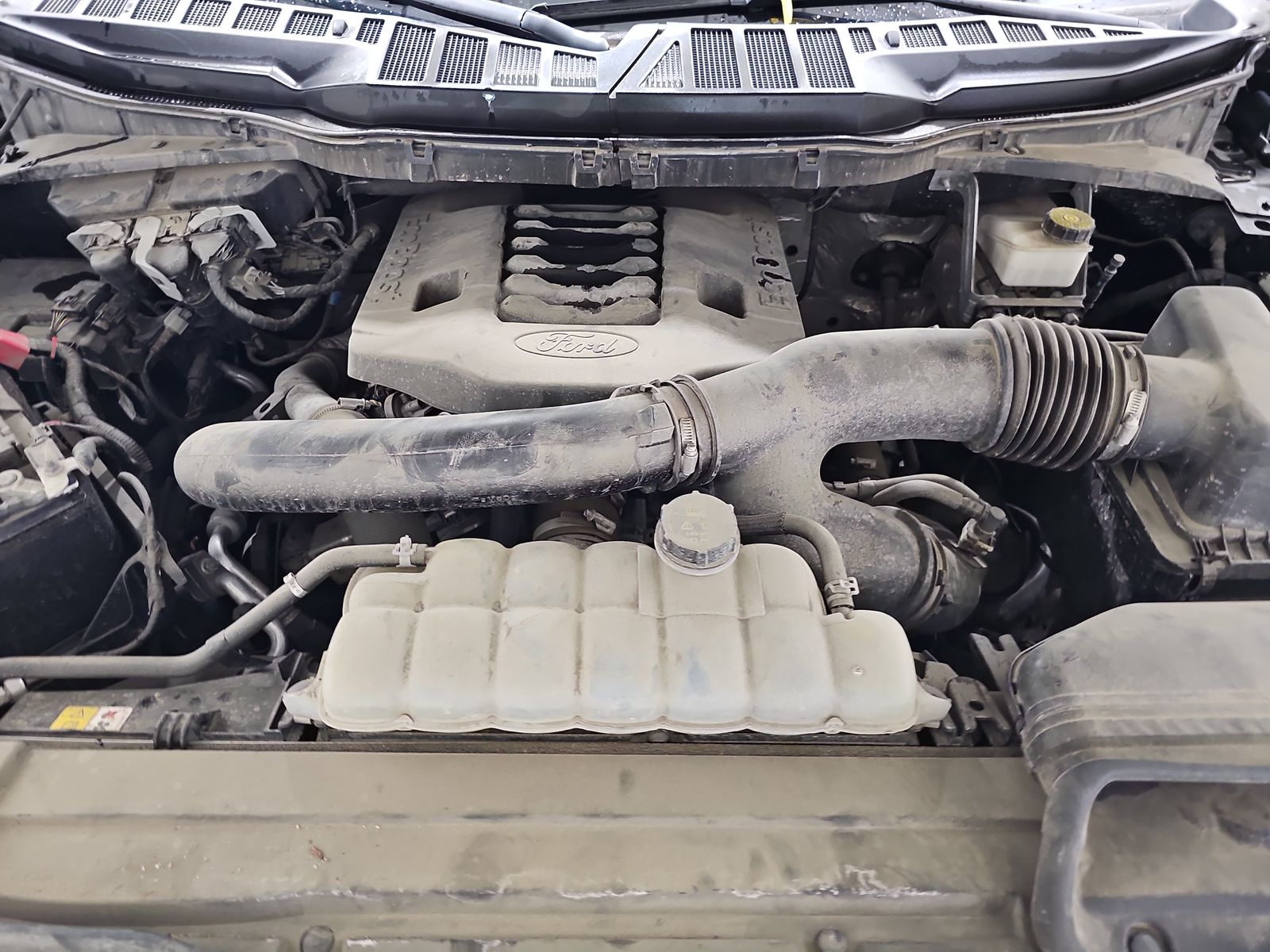 2022 Ford F-150 LARIAT AWD