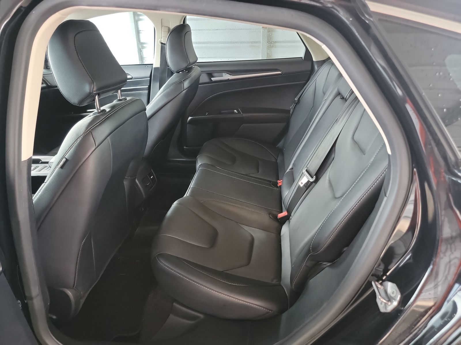 2020 Ford Fusion Hybrid Titanium FWD