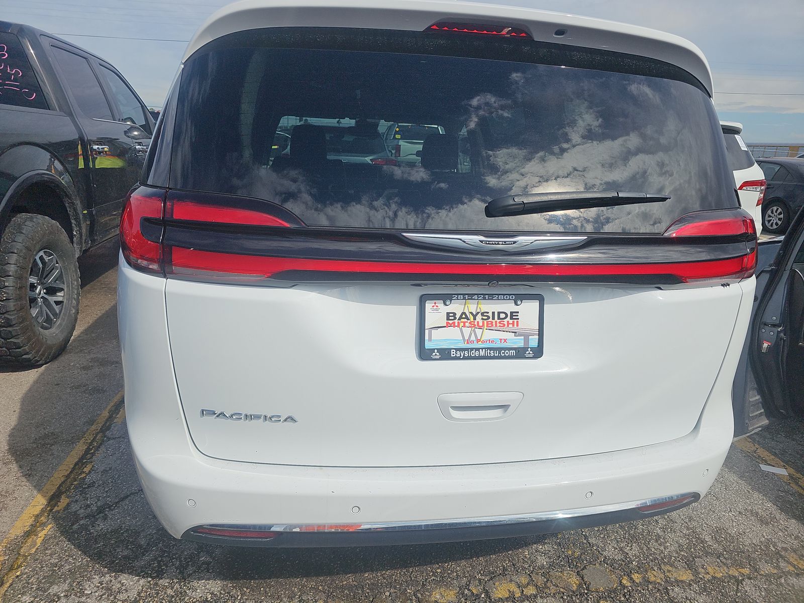 2022 Chrysler Pacifica Touring L FWD