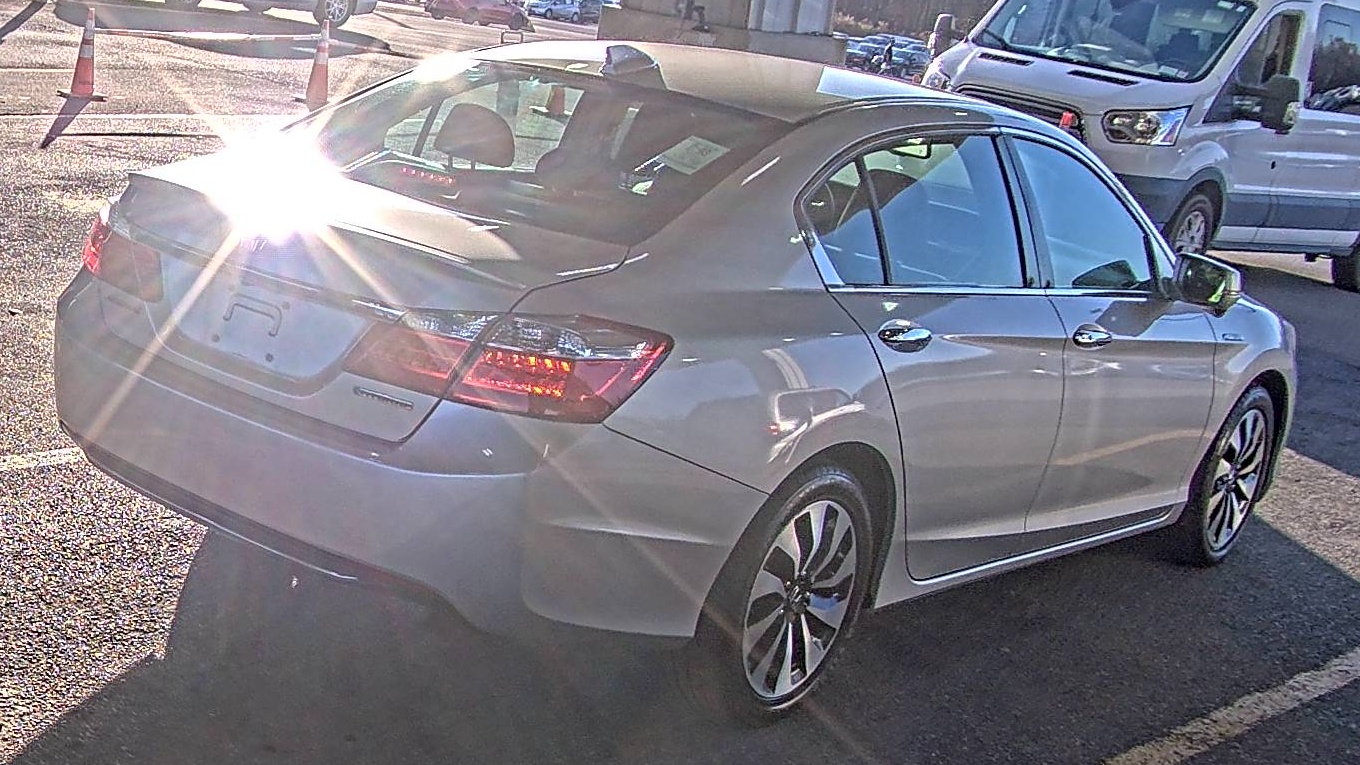 2014 Honda Accord Hybrid EX-L FWD