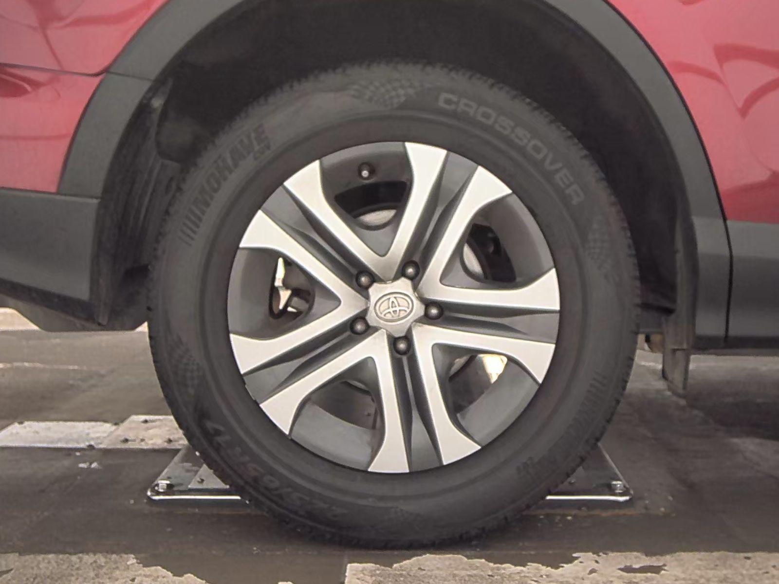2018 Toyota RAV4 LE FWD