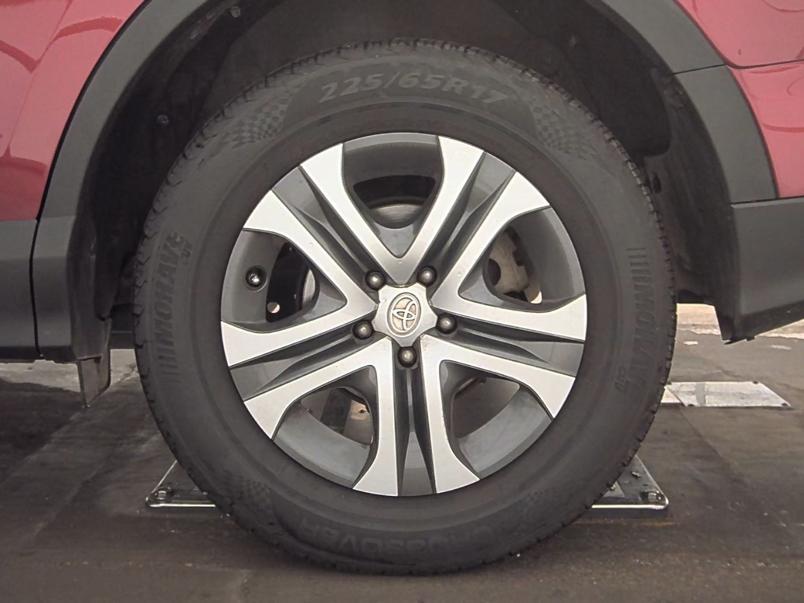 2018 Toyota RAV4 LE FWD