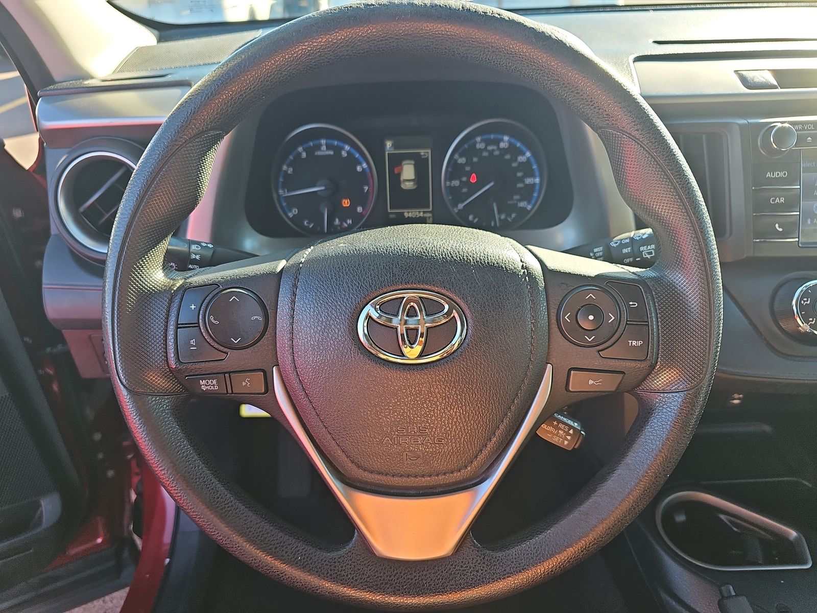 2018 Toyota RAV4 LE FWD