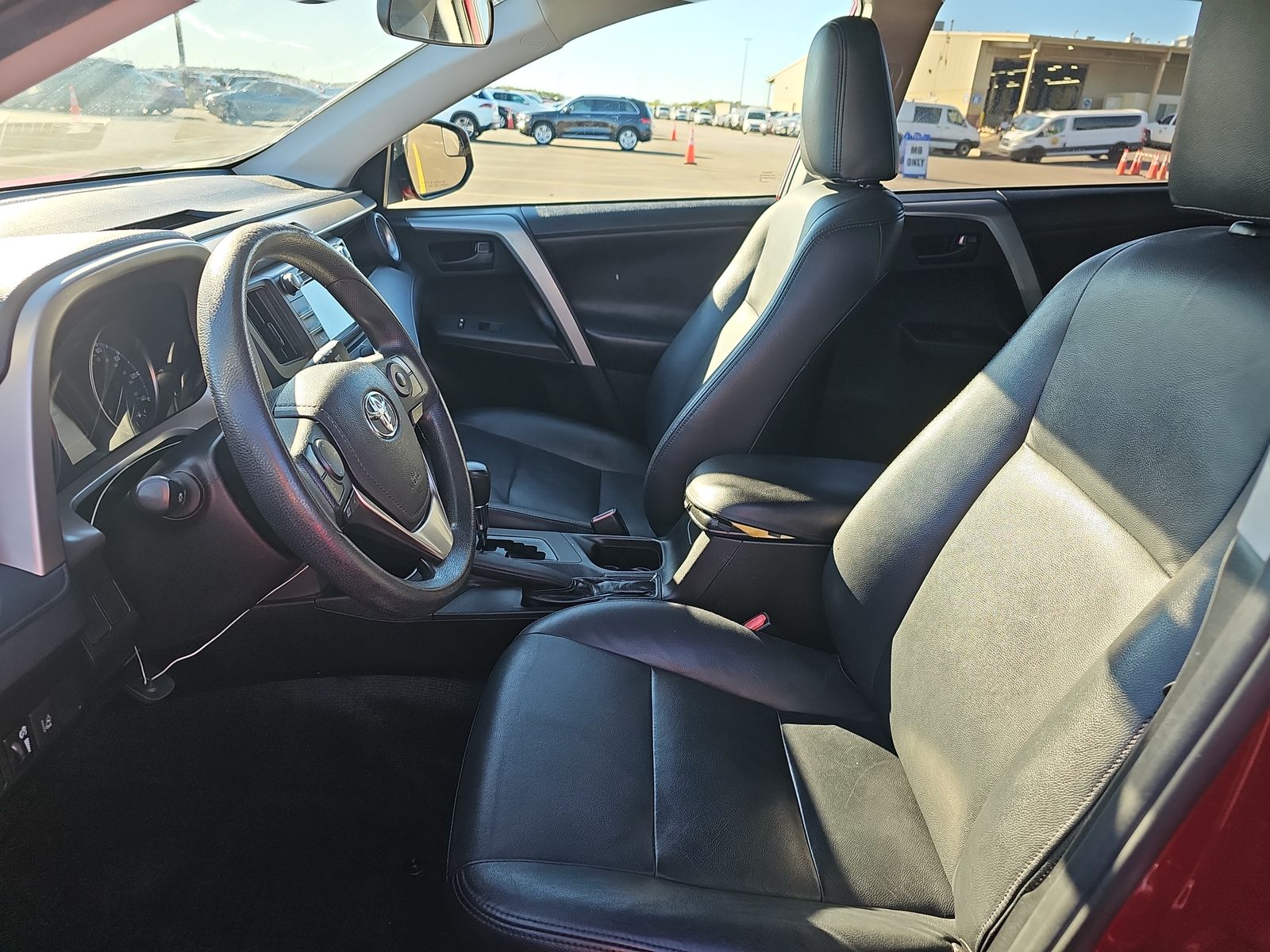 2018 Toyota RAV4 LE FWD