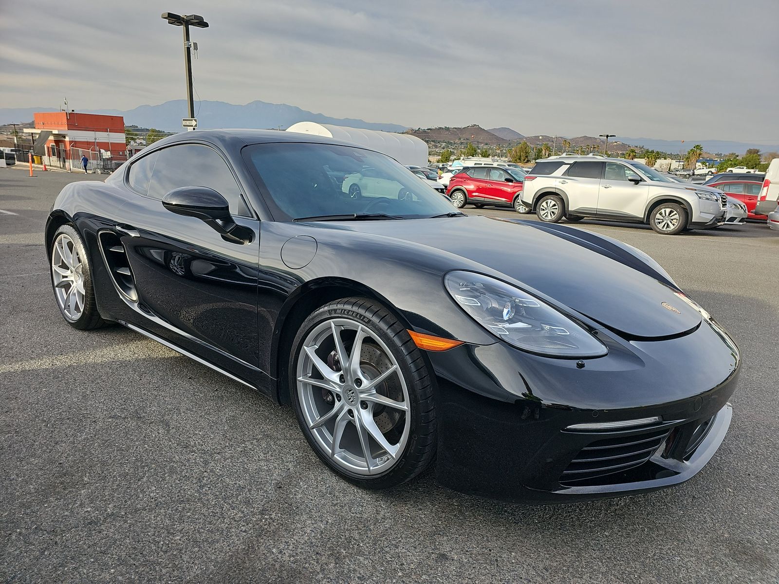 2018 Porsche 718 Cayman Base RWD