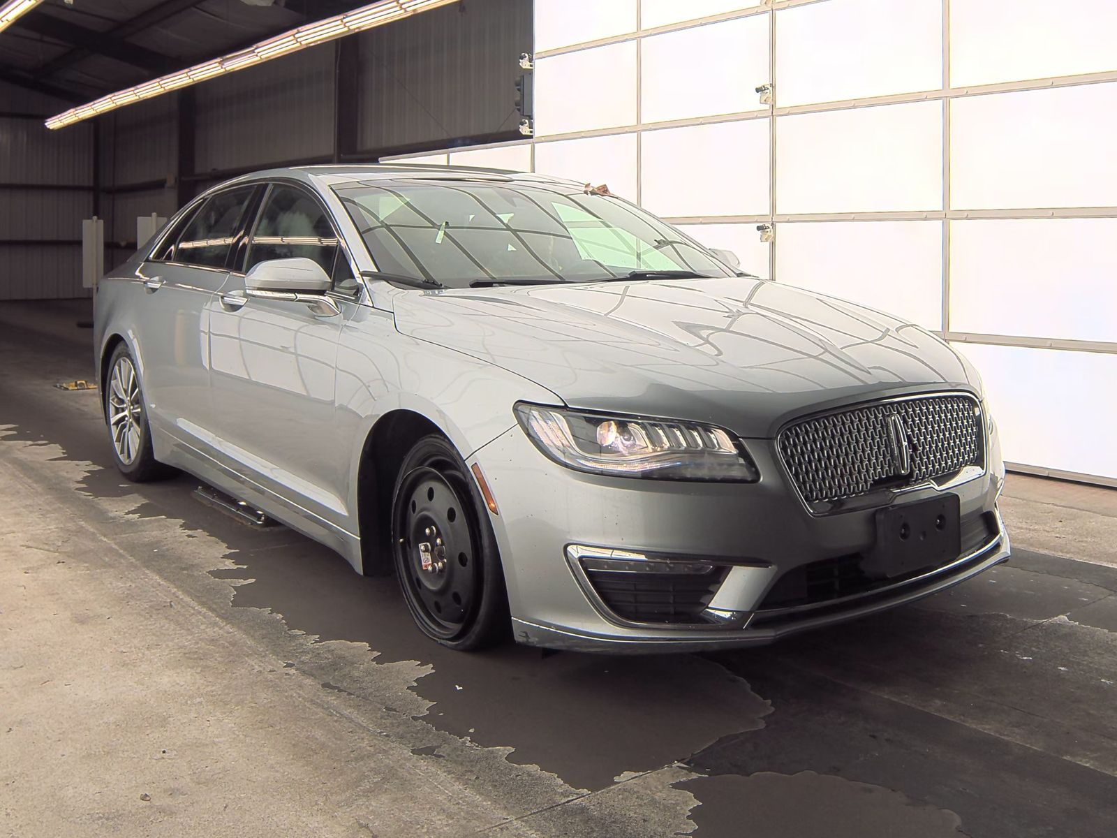 2020 Lincoln MKZ Standard FWD