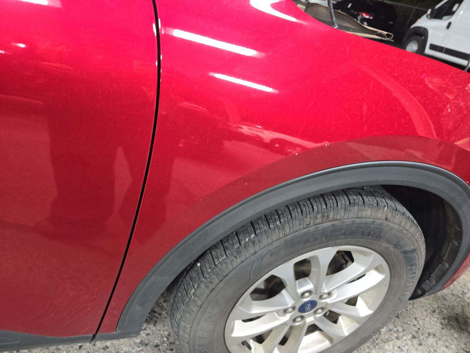 2020 Ford Escape SE FWD