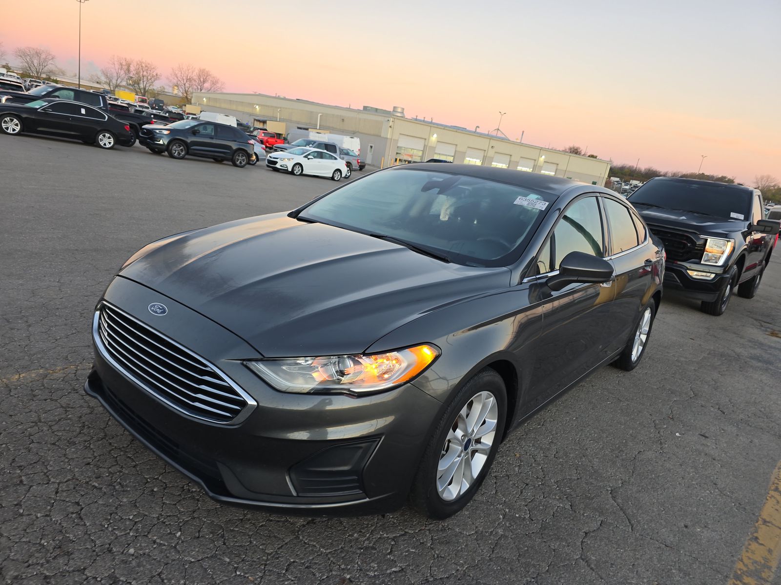 2020 Ford Fusion SE
