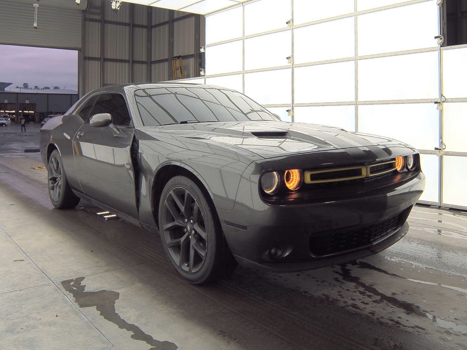 2019 Dodge Challenger SXT RWD