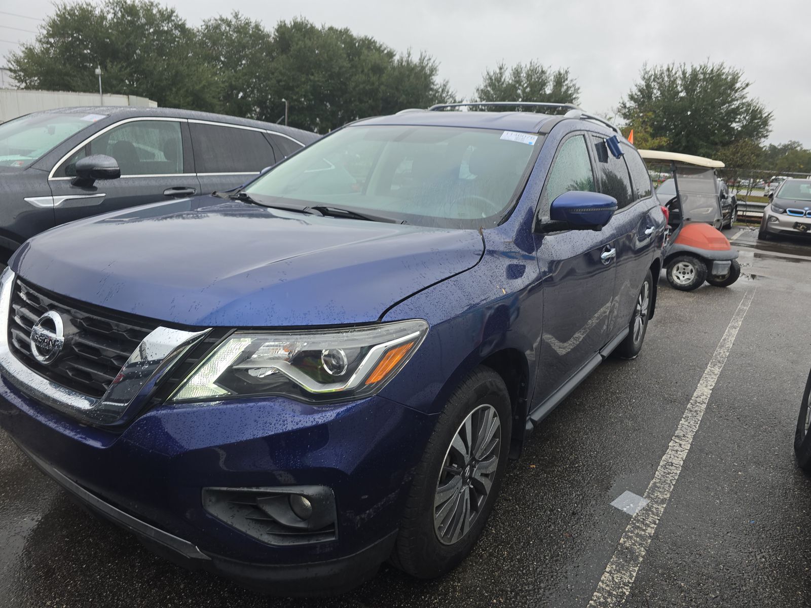 2017 Nissan Pathfinder SL