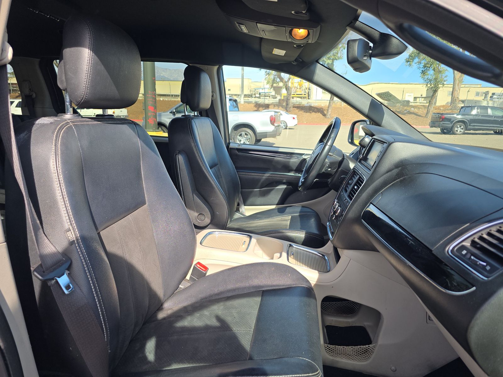 2019 Dodge Grand Caravan SXT FWD