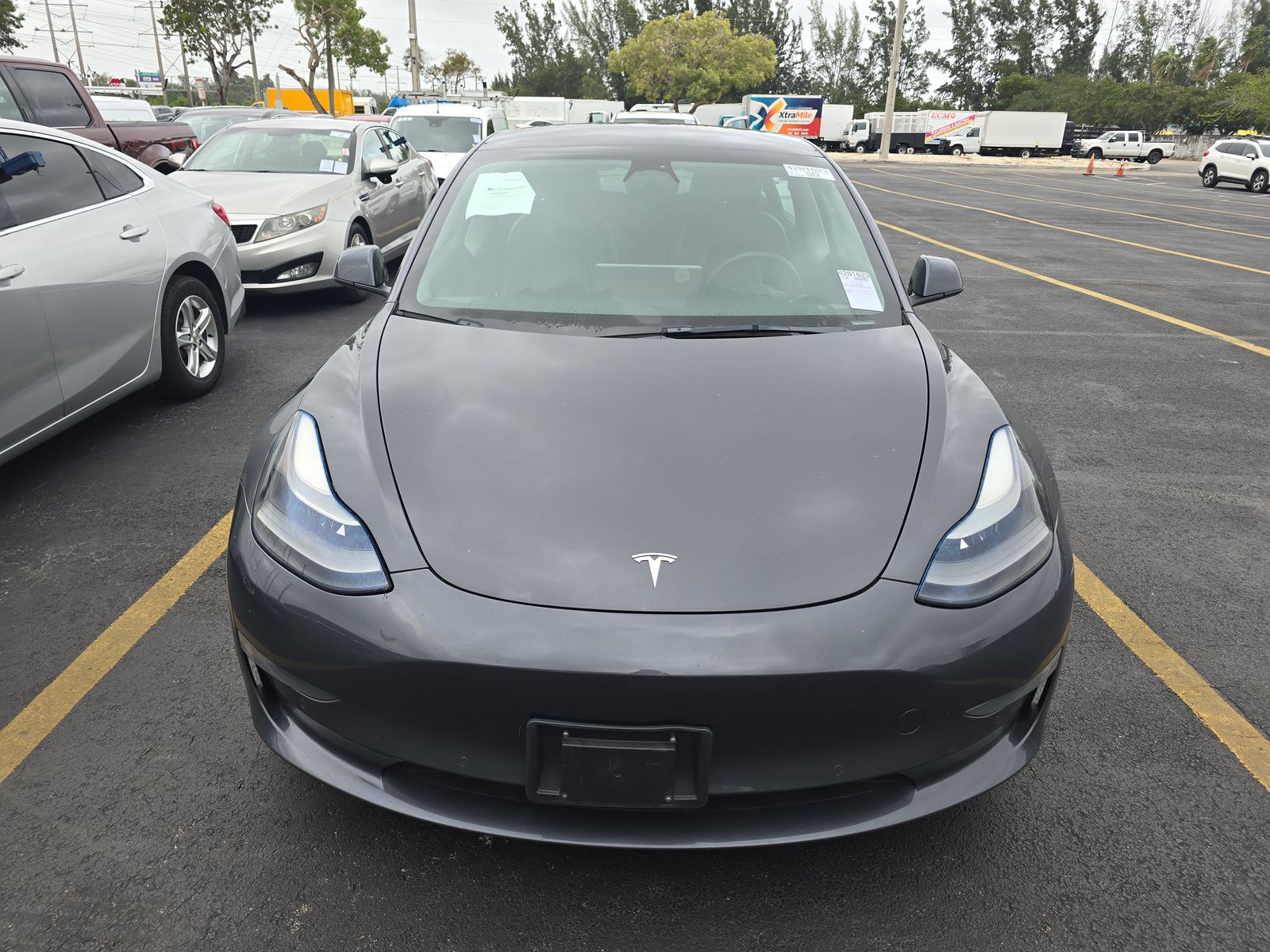 2022 Tesla Model 3 Standard Range RWD