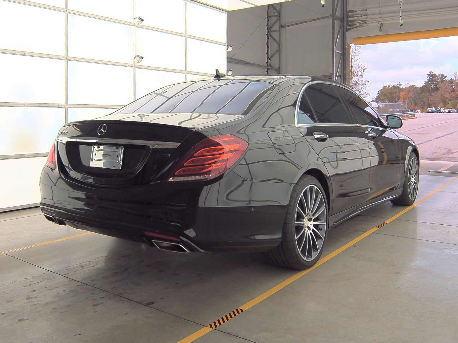 2015 Mercedes-Benz S-Class S 550 RWD