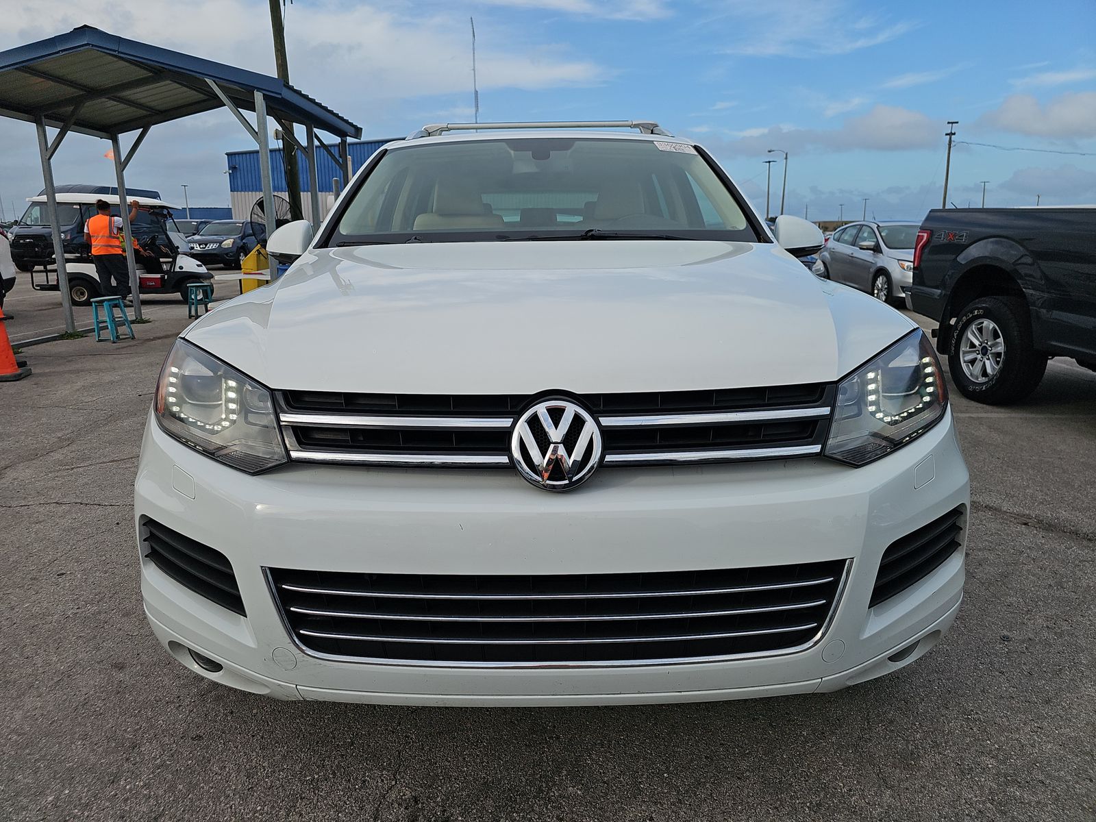 2014 Volkswagen Touareg 3.0L TDI Sport AWD